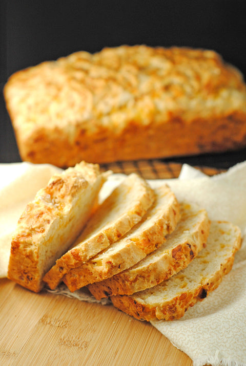 Cheesy Garlic Beer Bread Mix - Easy Homemade Garlic Cheddar Bread, Pairs with Soups & Dips - Weeks Honey Farm